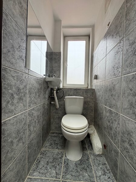 Piata Victoriei, apartament in vila 5 camere,