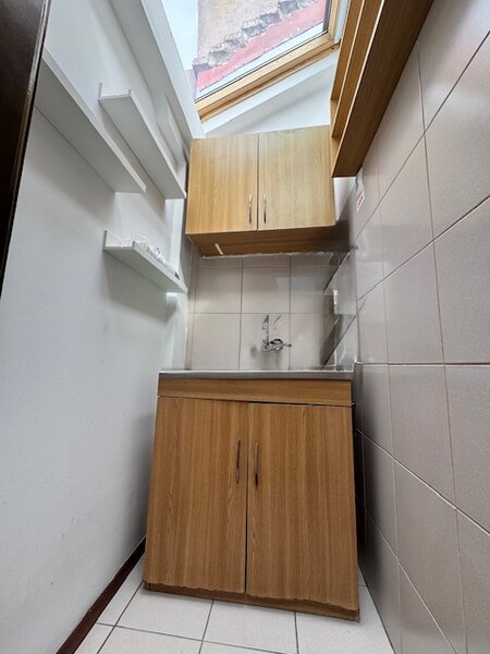 Piata Victoriei, apartament in vila 5 camere,